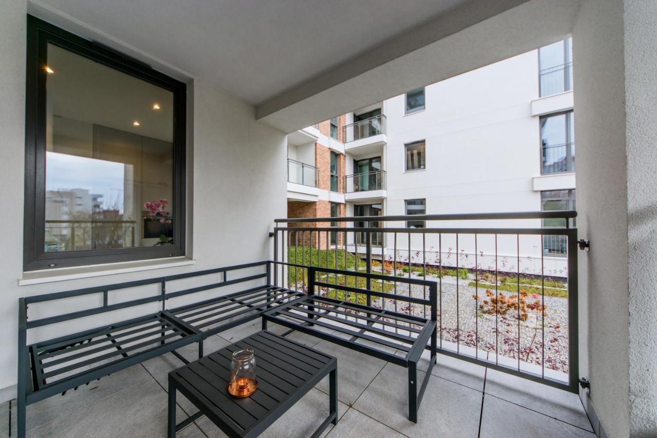 Garden Gates - Billberry Apartments Danzica Esterno foto